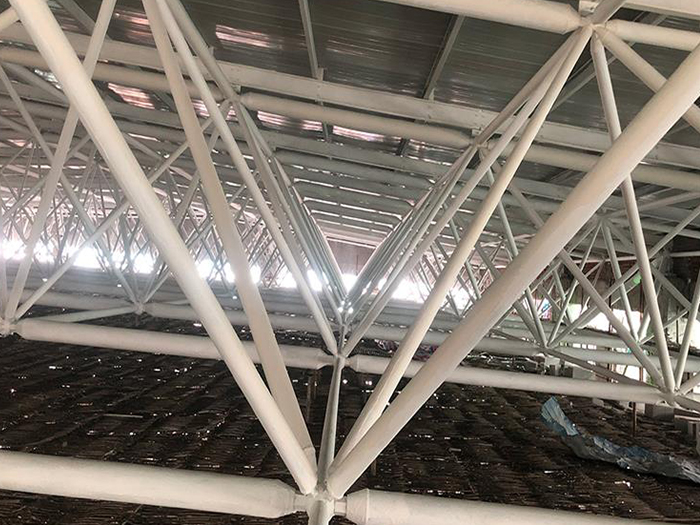 乌鲁木齐大型螺栓球网架施工厂家